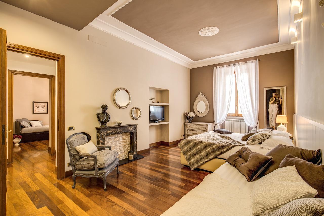Spanish Steps Miracle Suite Рим Экстерьер фото