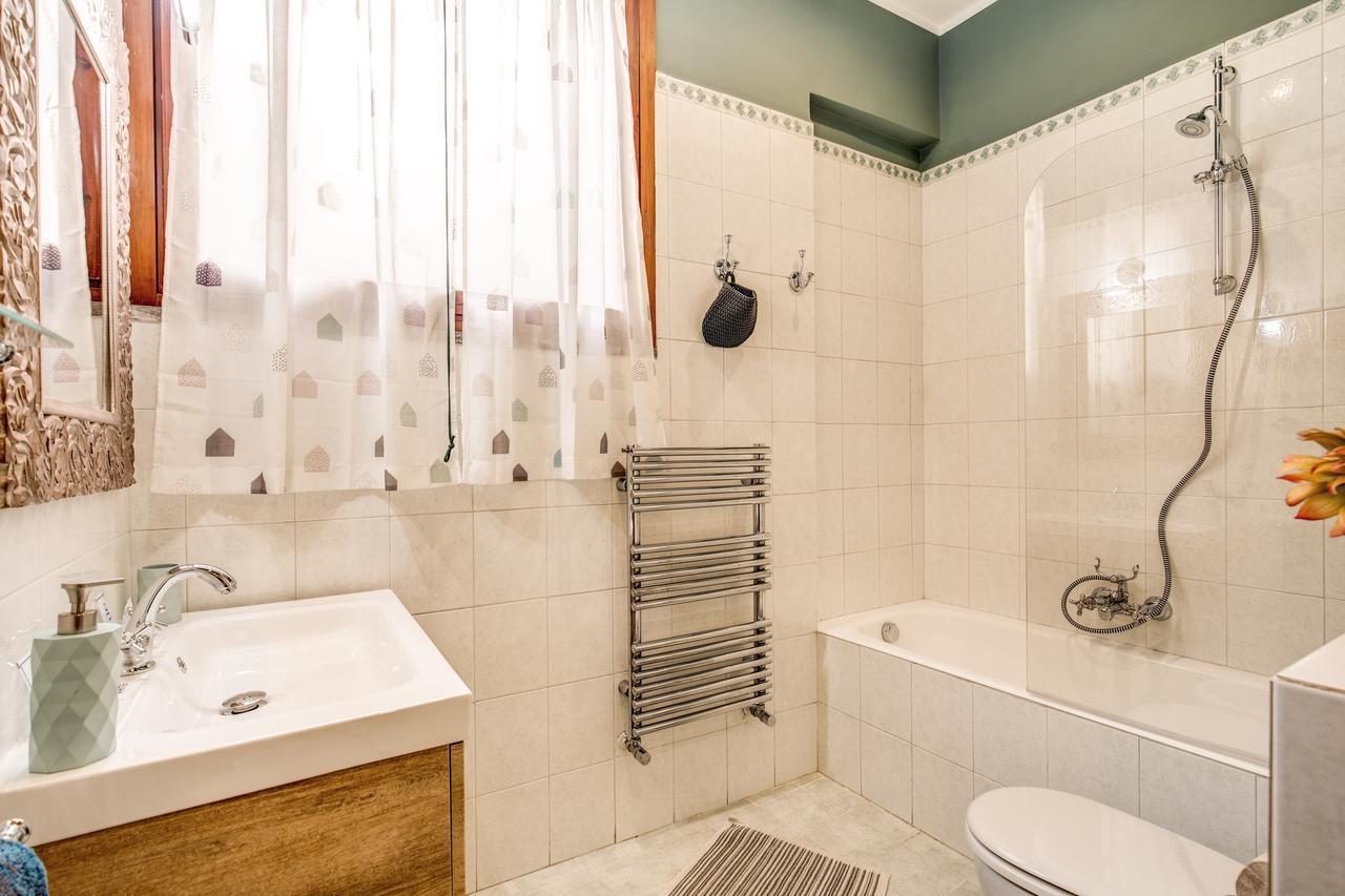 Spanish Steps Miracle Suite Рим Экстерьер фото